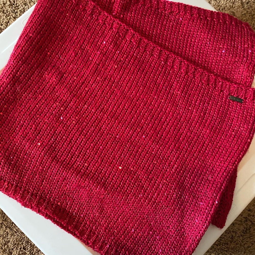 Calvin Klein magenta infinity scarf
